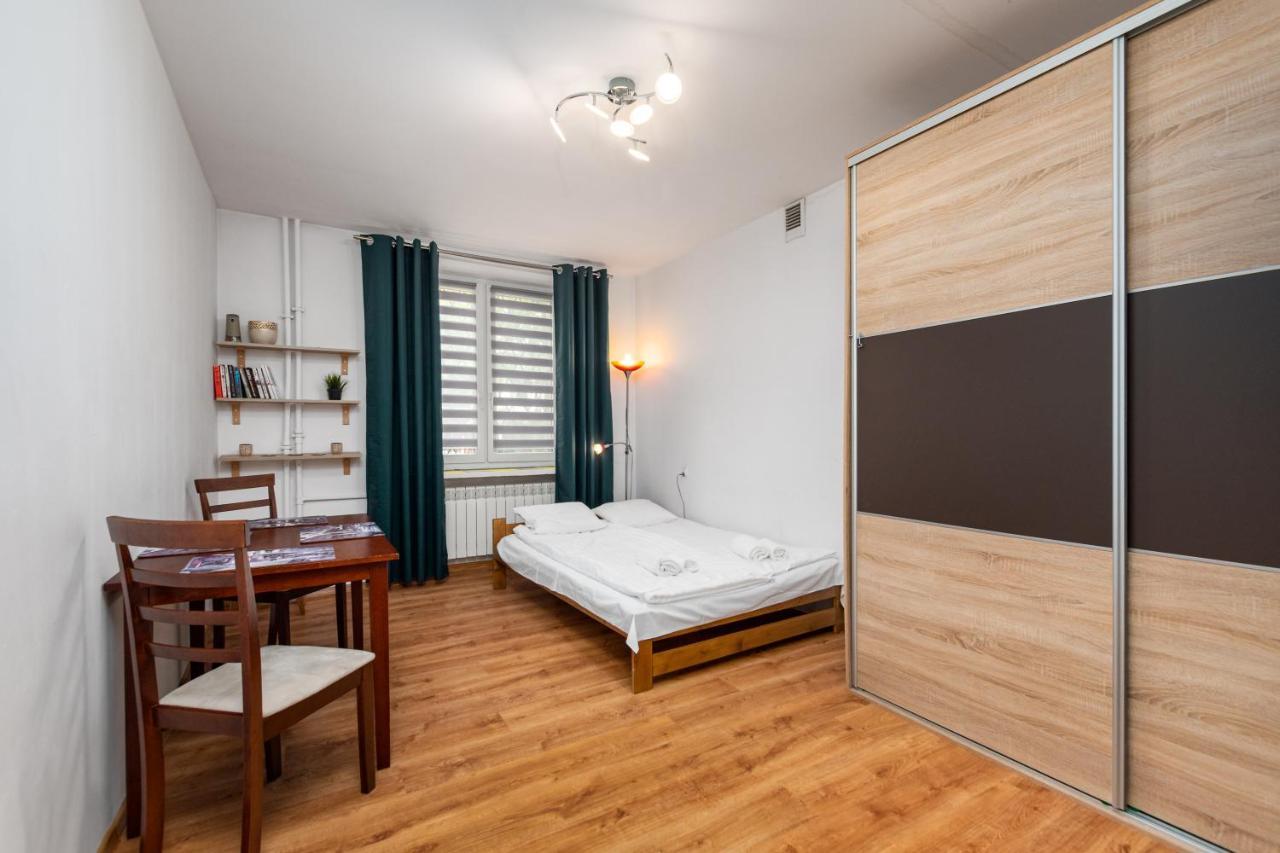 Apartment Dabrowszczakow 6 Warsaw